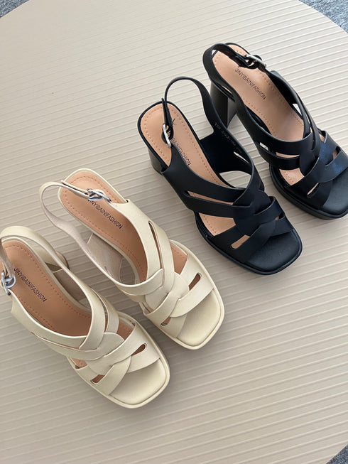Ladies Criss Cross Straps With Buckle strap